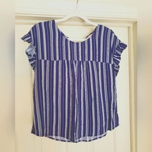 Women's short sleeve top; Hem & Thread brand